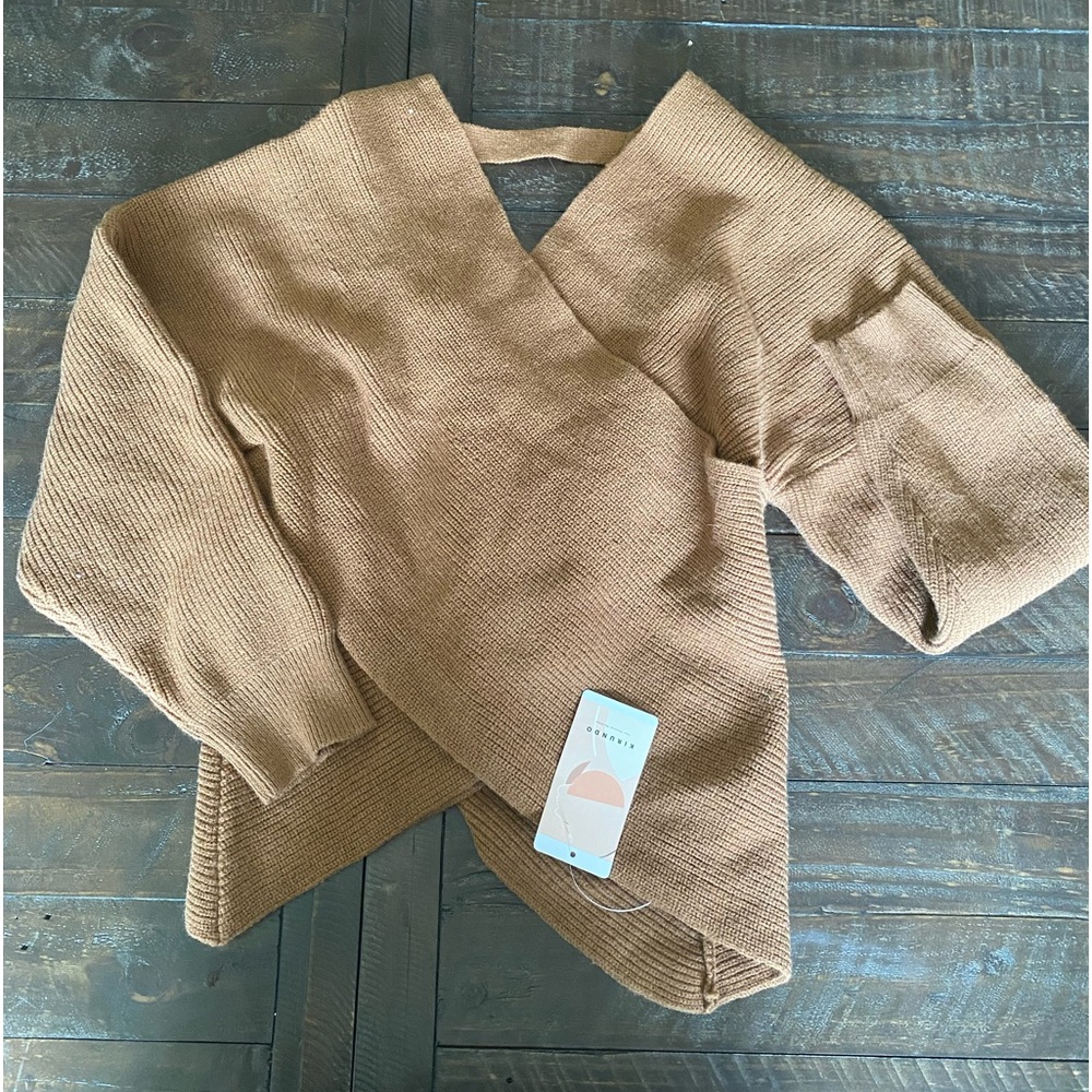 Kirundo caramel colored sweater size M